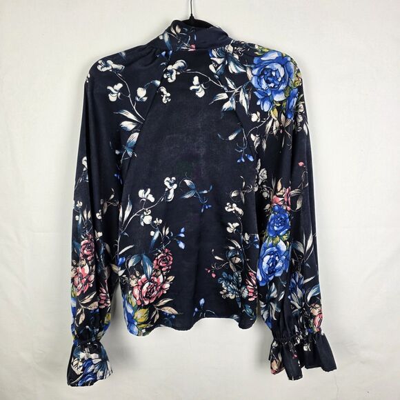 Free People Small Blouse Navy Floral Tie Neck Ruffle Sleeve Boho Chic Top - Picture 2 of 6